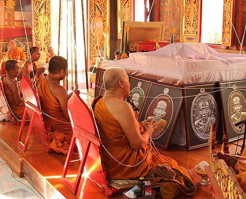 เหรียญสมปรารถนา เจ้าคุณเสงี่ยม วัดสุวรรณเจดีย์ จ.พระนครศรีอยุธยา - 5