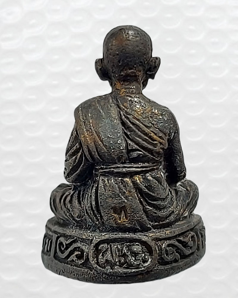รูปหล่อ รุ่นแรก หลวงปู่เทียบ วัดพระงาม - 3