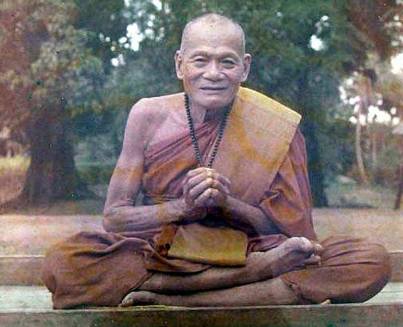พระผง รูปเหมือน ห้าเหลี่ยม 109 ปี หลวงปู่เครื่อง วัดเทพสิงหาร - 2