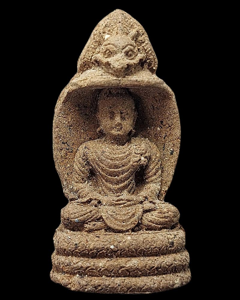 ปรกร่มเย็นกับหัวใจพุทธคาถาวันโลกดับ หลวงปู่คำพัน โฆสปัญโญ - 2