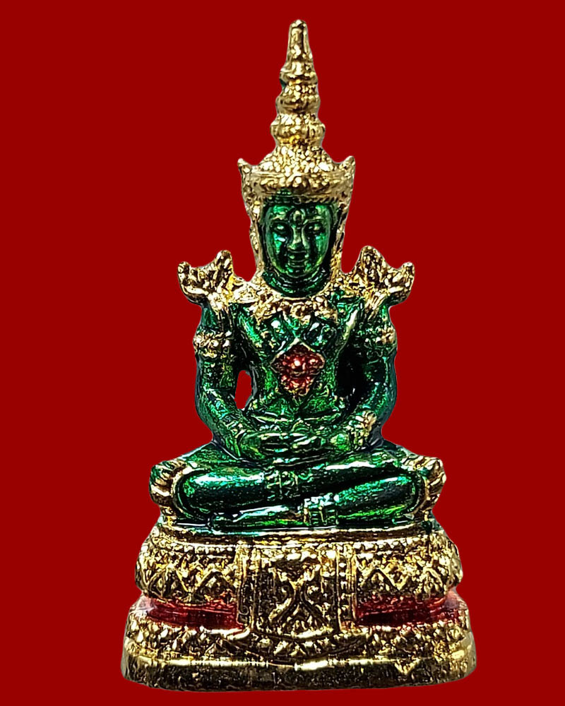 พระแก้วมรกต หลวงพ่อถาวร จิตฺตถาวโร - 4