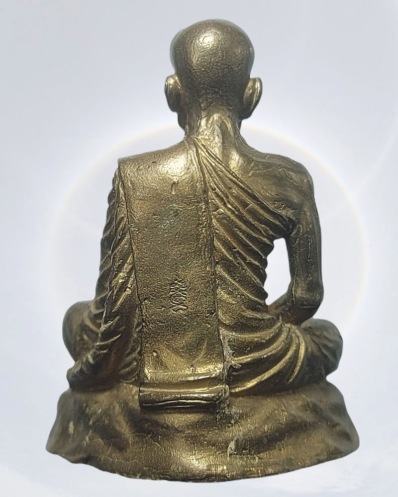รูปหล่อหลวงปู่รุ่นโลกุตรธรรม หลวงปู่พิศดู ธรรมจารี วัดเทพธารทอง - 4