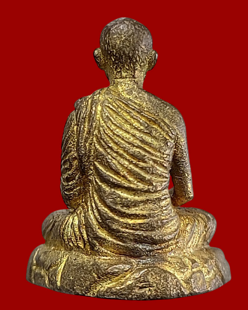 รูปหล่อรุ่นแรก พระอาจารย์ สุธรรม สุธัมโม วัดป่าบ้านตาด - 4