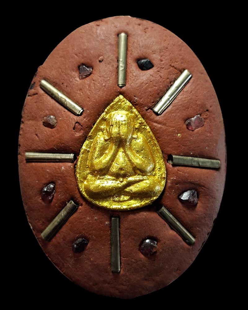 ล็อกเก็ต จัมโบ้  หลังพระปิดตา ฝังตะกรุด 8 ดอก - 2