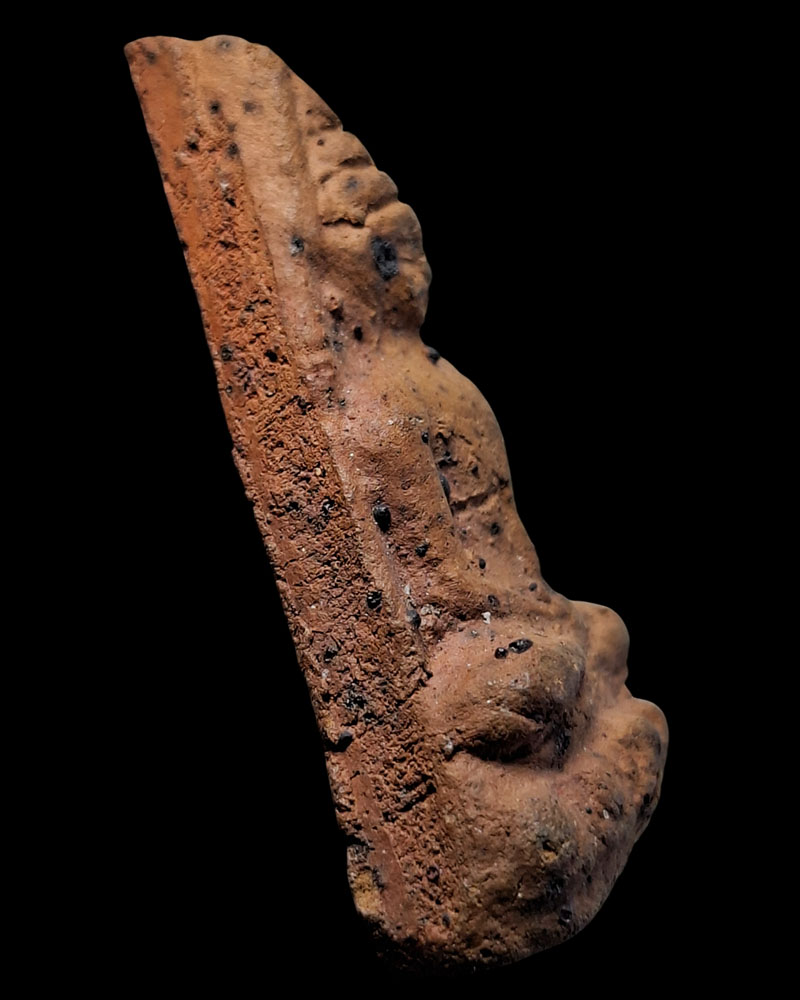 พระนางพญาเนื้อดินเผา เจ้าคุณศรี(ประหยัด) วัดสุทัศน์  ปี 2483 - 4