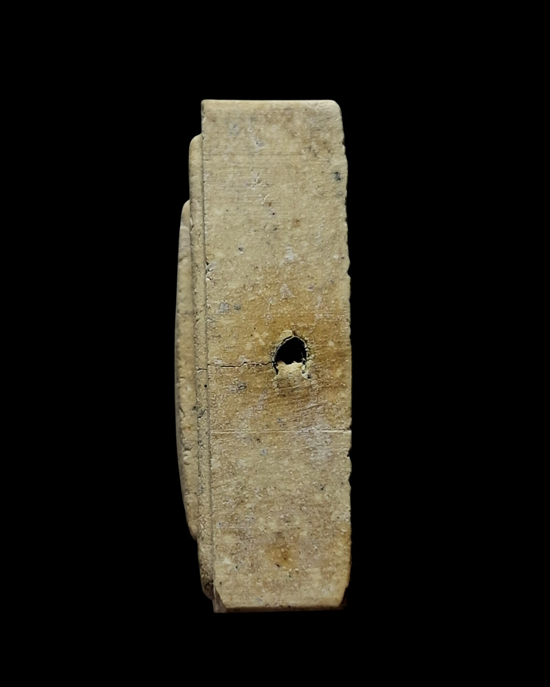 พระสมเด็จพิมพ์ใหญ่ฝังตะกรุดเงิน หลังยันต์ครู หลวงปู่มี วัดมารวิชัย พ.ศ.2539 - 4