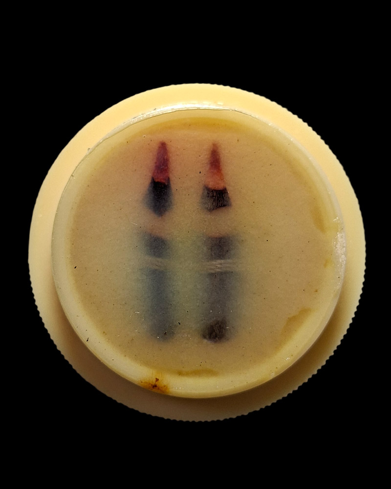 สีผึ้งเมตตา มหานิยม  หลวงปู่นัง  วัดพลวง เขาคิชฌกูฏ จ.จันทบุรี  - 3