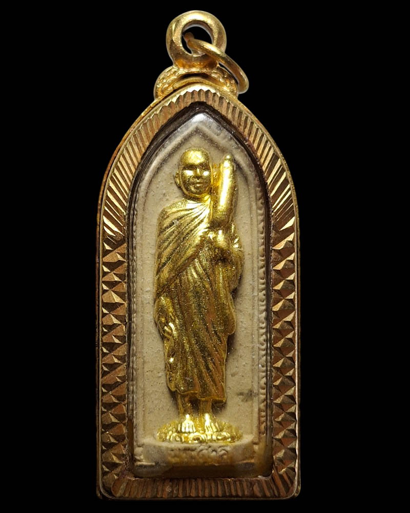 พระพุทธรัตนคีรีมหาบพิตร หลัง หลวงพ่อถาวร วัดปทุมวนาราม - 4