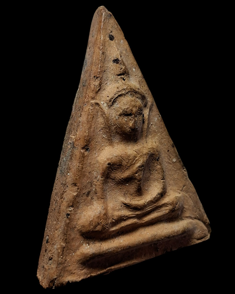 นางพญาชีโบ เนื้อดิน หลวงปู่เผือก วัดกิ่งแก้ว  ปี 2496  - 3