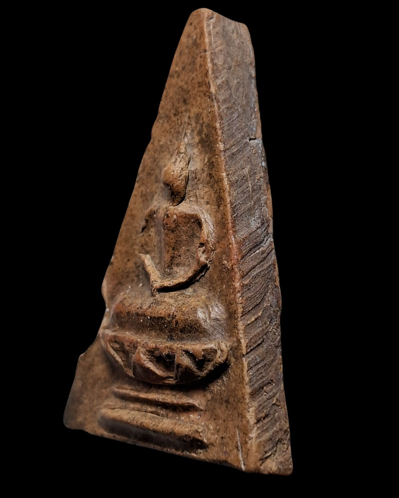 พระนางพญานั่งพาน หลวงพ่อแง วัดบางไผ่เตี้ย ปี 2482 - 3