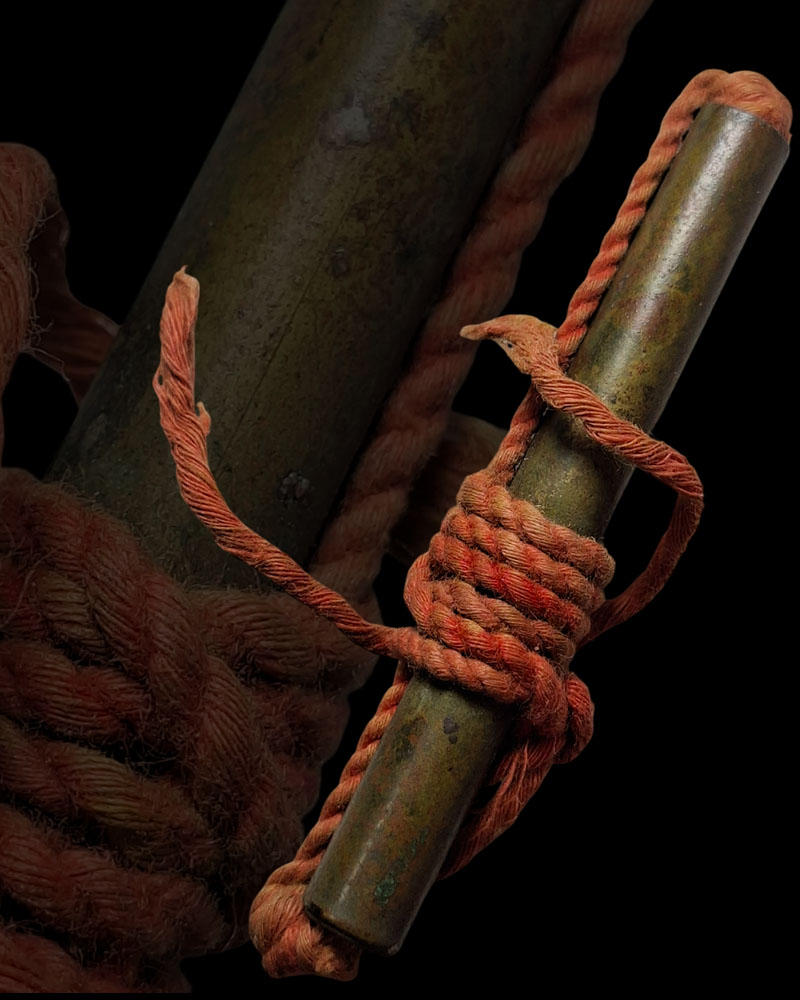 ตะกรุดเนื้อฝาบาตร    - 2