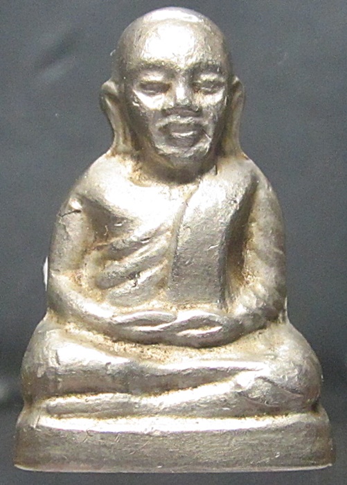 รูปหล่อปั๊มลพ.เงินปี 15