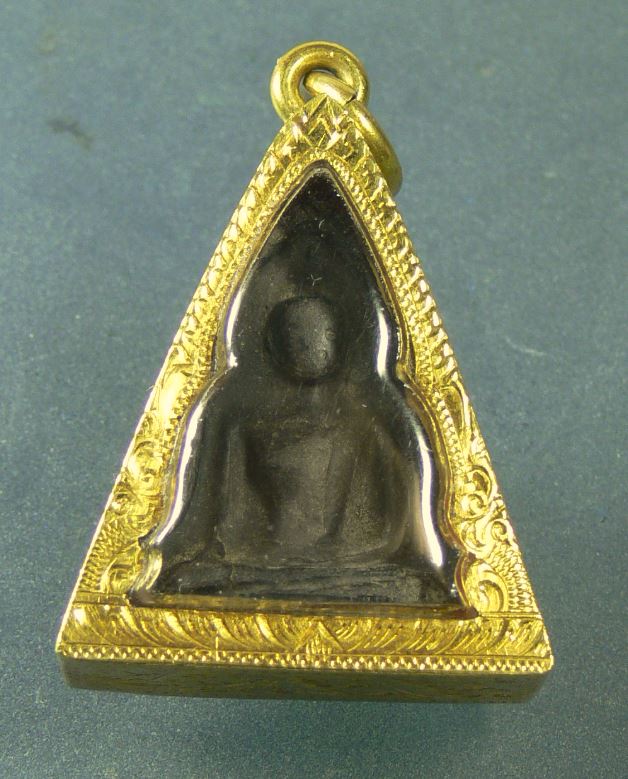 สอบถามหน่อยครับ พระนางพญา ของที่ไหนครับ