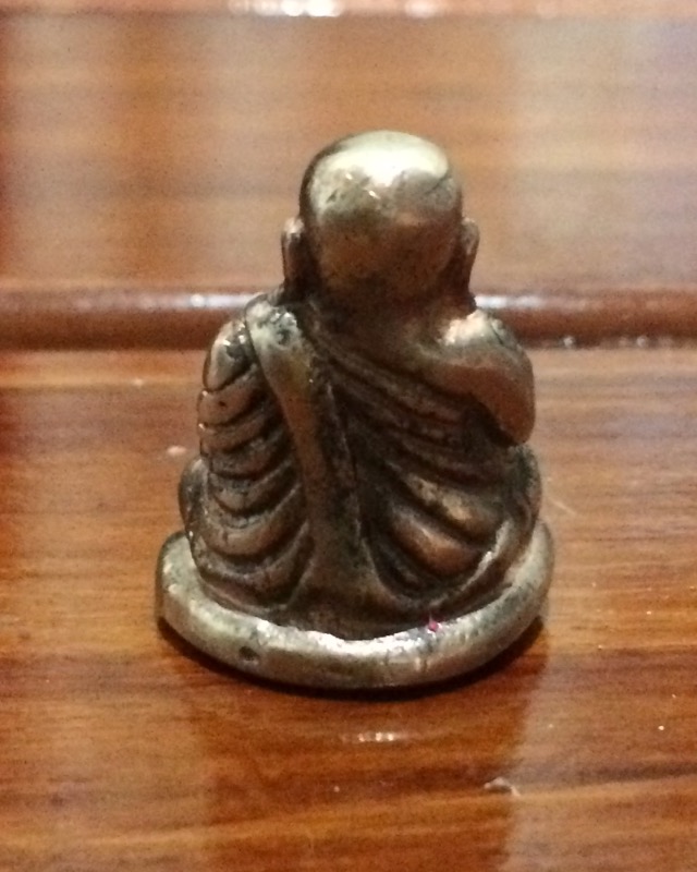 พระหลวงพ่อเงิน เนื้อนาก