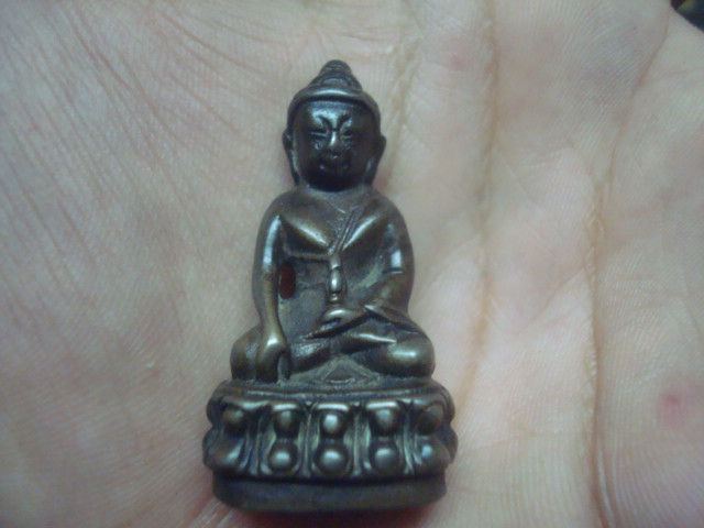 ช่วยชี้แนะด้วยครับ 3