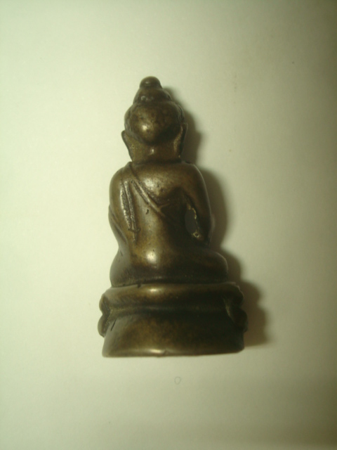 ช่วยชี้แนะด้วยครับ 3