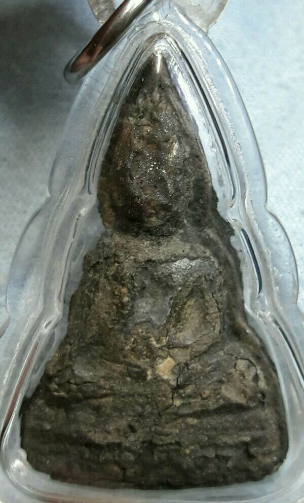 รบกวนสอบถามพระท่ามะปรางไม่ทราบกรุค่ะ