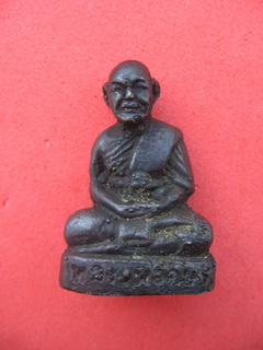 รูปหล่อหลวงพ่อดิษฐ์