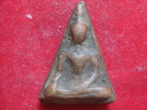 สอบถามผู้รู้ครับ มือใหม่หัดสะสม