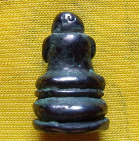 พระปิดตาฐานบัว วัดไหนครับ แท้หรือไม่ครับ  ขอบคุณครับ