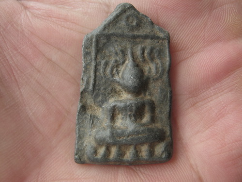 พระเนื้อ ตะกั่วดำ