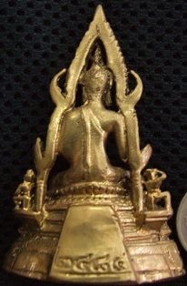 ใช่หลวงพ่อโสธร ป่าวครับ