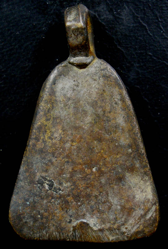 จอบใหญ่หลวงพ่อเงินครับ