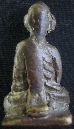 รูปหล่อโบราณเก่าครับ