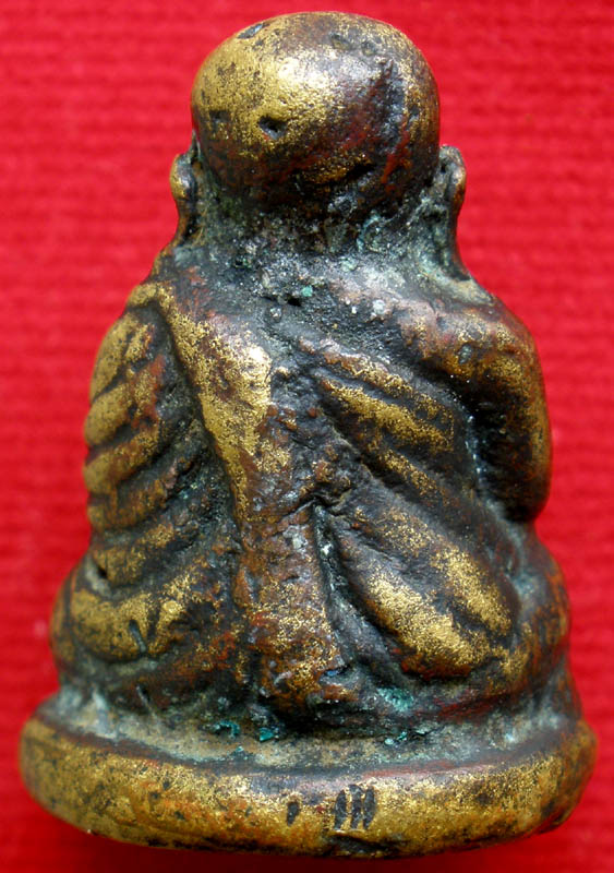 หลวงพ่อเงิน  พิมพ์นิยมครับ