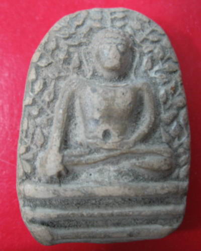 ช่วยตรวจสอบพระองค์นี้ให้หน่อยครับ