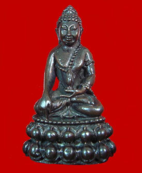 พระกริ่งภูริทัตโต ครับ