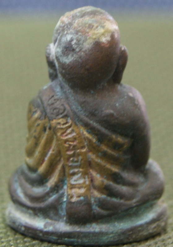 หลวงพ่อเงิน ถ่ายรูปมาใหม่ครับ น่าจะชัด