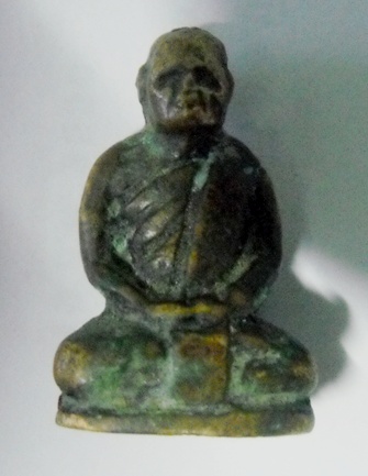 รูปหล่อที่ไหน เปิดกันประมาณเท่าไหร่ รบกวนผู้รู้ช่วยตอบด้วยครับขอบคุณครับ