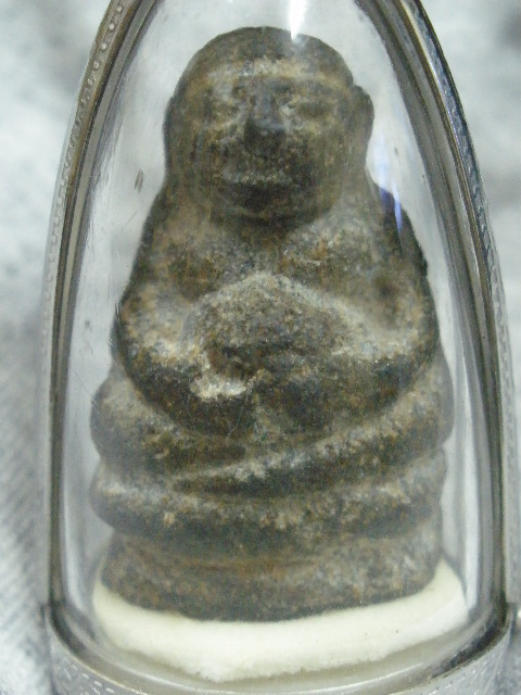 รบกวนด้วยครับ พระสังกัจจายน์ที่ไหนครับ ใครสร้างครับ