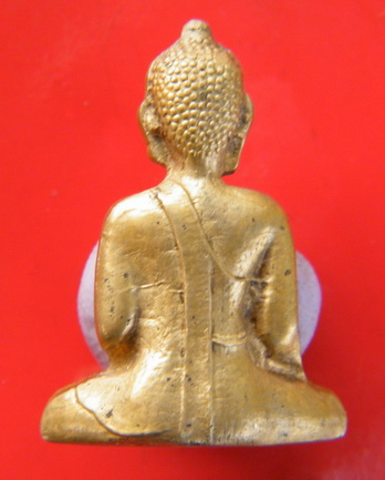 หลวงพ่อพระใส ครับทุกท่าน