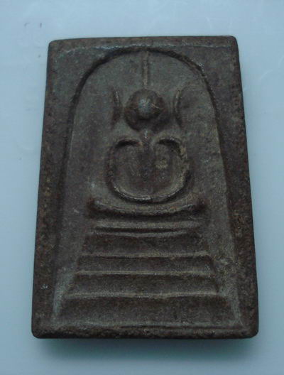 พี่ๆช่วยดูสมเด็จหน่อยครับ