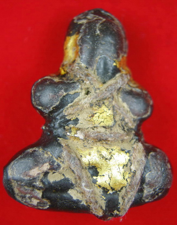 พระปิดพันเชือก องค์นี้แท้ไม๊ครับ