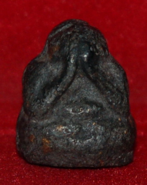 รบกวนสายปิดตาด้วยครับ