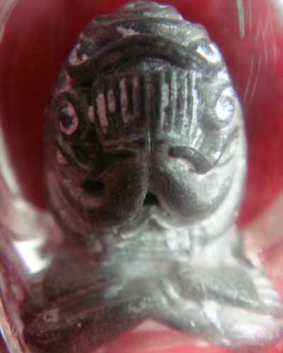 พระปิดตา หลวงปู่ทิม วัดละหารไร่ รบกวนด้วยครับ