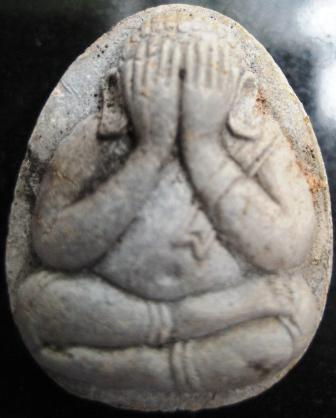 พระปิดตา 2 องค์