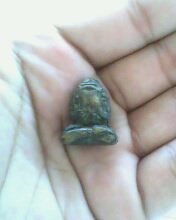 พระปิดตาไม่ทราบที่ครับ รบกวนท่านเซียนช่วยดูด้วยนะคับ ว่าดีมั้ย และ ของวัดไหนครับ