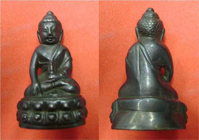 รบกวนสอบถามพระกริ่งองค์นี้ครับ