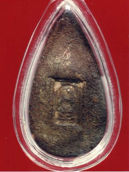 ถ่ายรูปมาใหม่ชัดสุดแล้ว ท่านใดทราบข้อมูลพระพิมพ์นี้บาง 