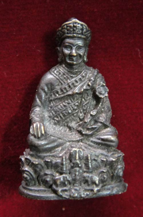 รบกกวนพระกริ่งอีกองค์แก้เหงานะครับเพื่อนๆพี่เห็นว่ากระดานนี้เงียบๆเลยเอามาให้แก้เหงากันครับ