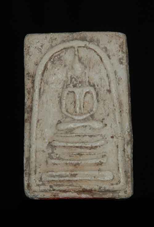 ประเดิมกระดานซะหน่อย พี่ๆครับ มาแลกพระกันมั๊ย ^ ^ 