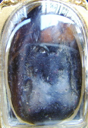 พระพิจิตรเม็ดหน่อยหน่าแท้เปล่าครับ