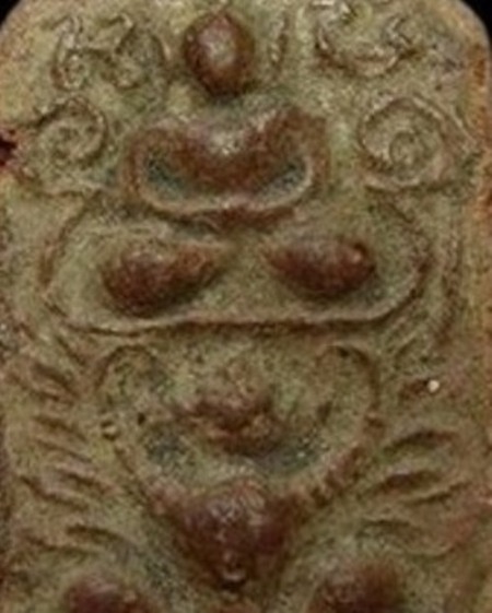 ช่วยหน่อยครับหลวงพ่อปาน สององค์