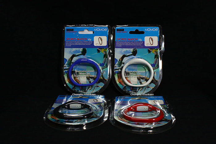 สำหรับท่านที่ชอบออกกำลังกายและเล่นกีฬา เรามี นาฬิกาเป็นสายรัดข้อมือโดยเฉพาะค่ะ