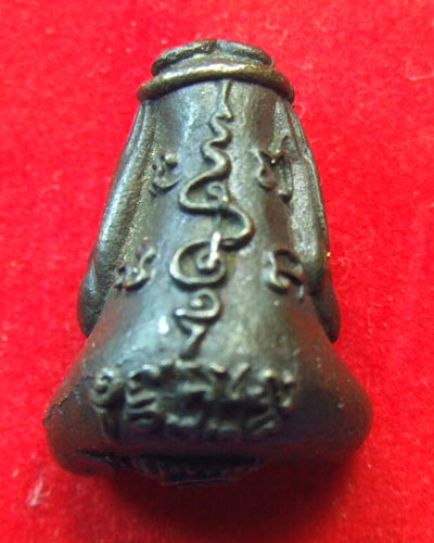 อีกองค์ครับพระปิดตาใช่หลวงพ่อแช่มหรือเปล่าครับรบกวนพี่ๆครับ