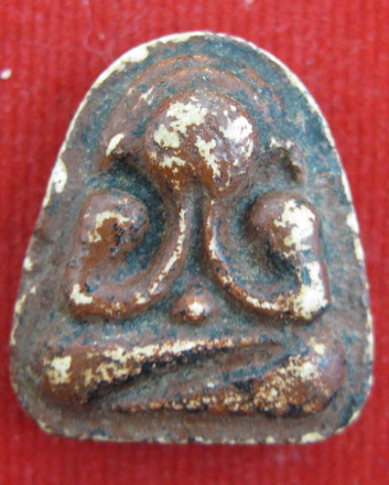 พระปิดตาไม่ทราบที่ช้วยดูให้น้อยนะครับขอบคุณครับ